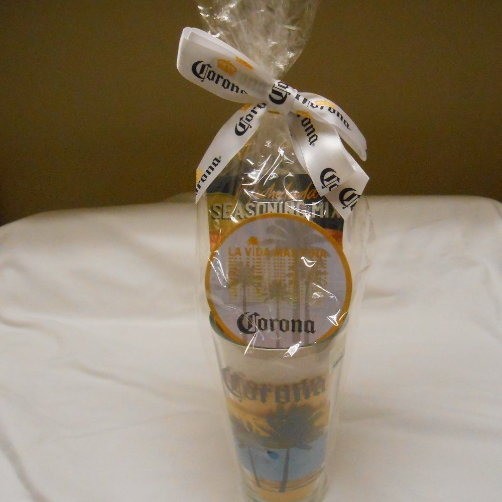NEW Corona Michelada Kit includes pint glass, coaster, seasoning kit 🎄🎁